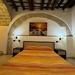 Agghiorna E Scura Casa de hóspedes 3*